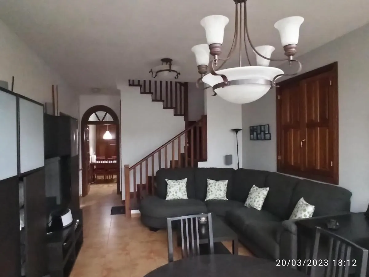 بيت للعطل فيلا Casa Magali تاكورونتي